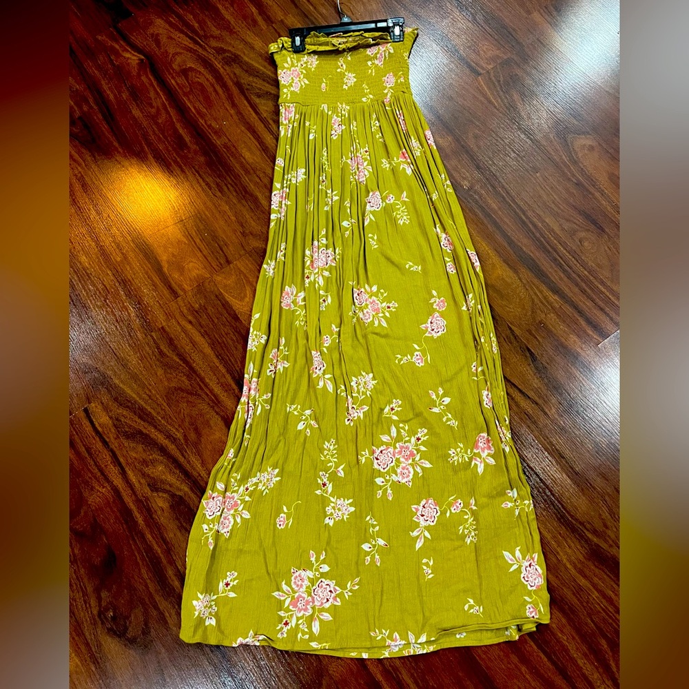 True Craft Olive Green Floral Strapless Dress